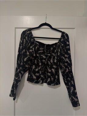 Black Floral Sweetheart Next Puff Long-Sleeve Top